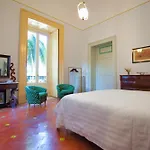 Ceci Dimora Di Storie Pensión 4*