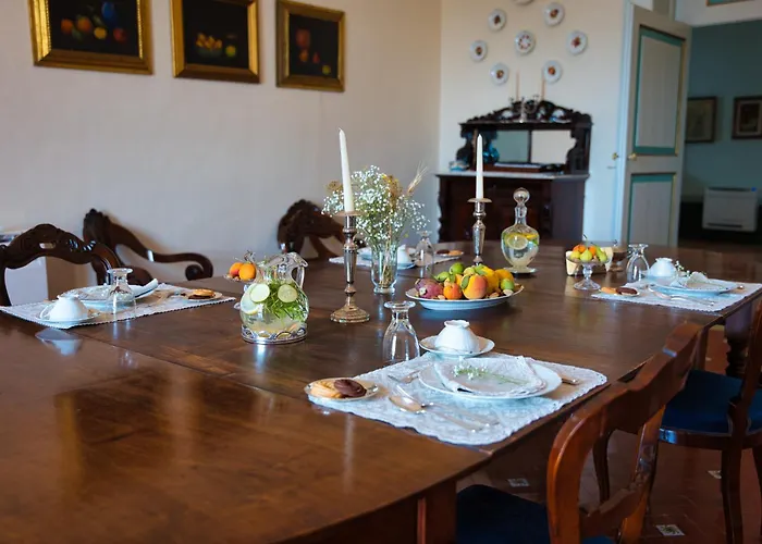 Ceci Dimora Di Storie 게스트하우스 4*