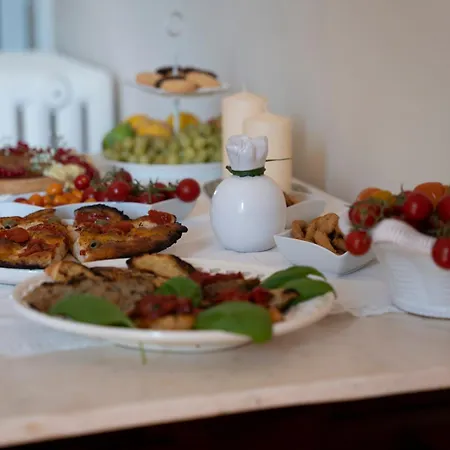 بيت ضيافة Ceci Dimora Di Storie أندريا