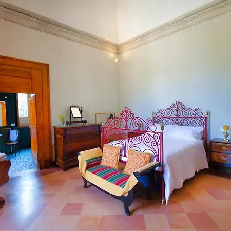 Ceci Dimora Di Storie 4* Άντρια