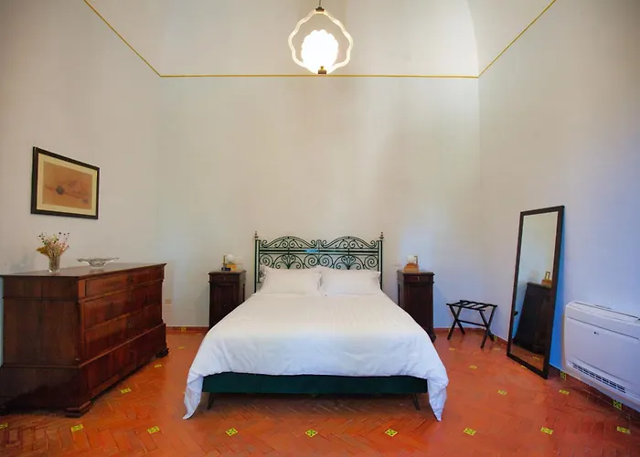 Casa de hóspedes Ceci Dimora Di Storie 4*